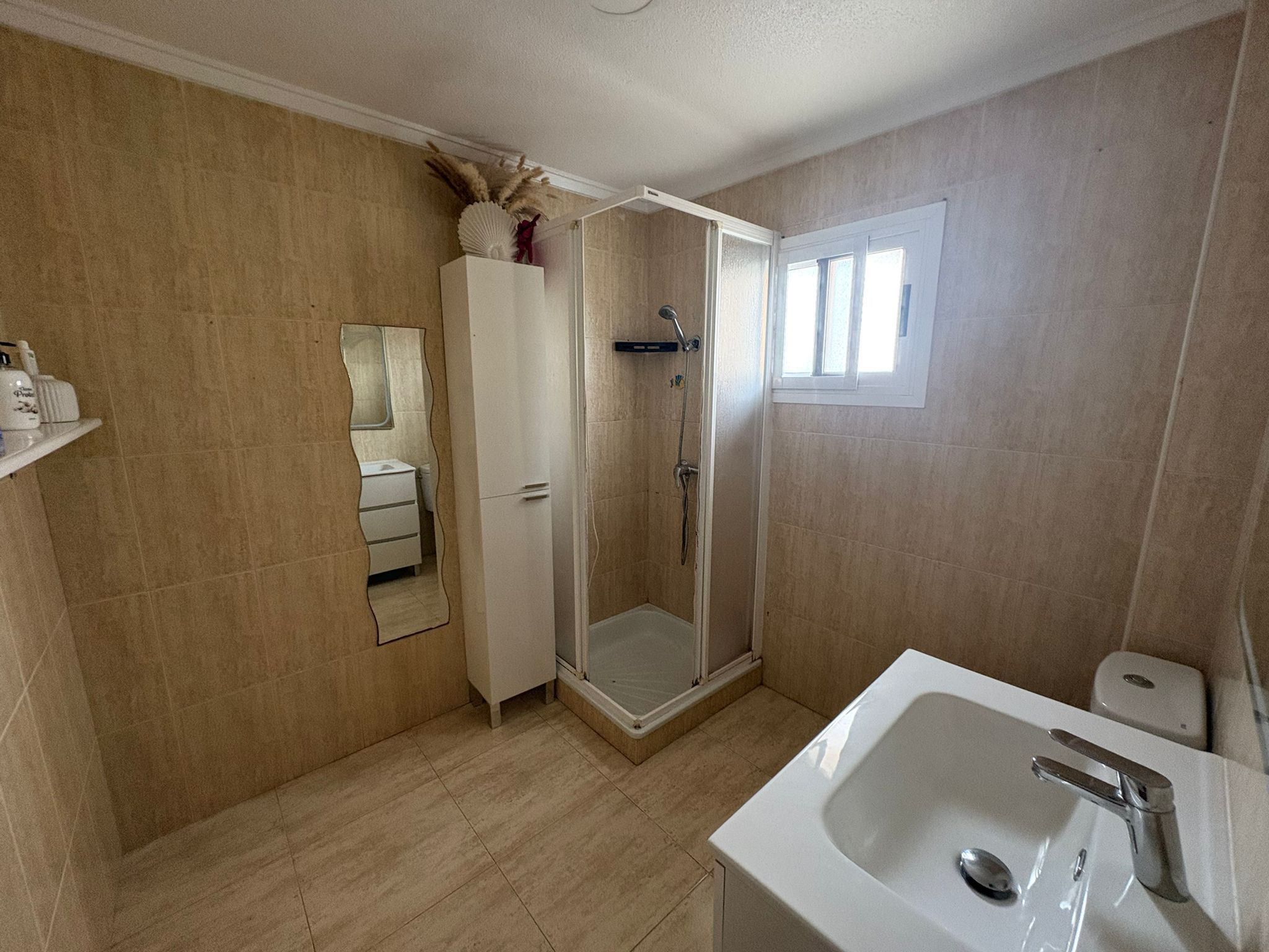 3 Bed, 1 Bath, ApartmentFor Sale, Los Arenales Del Sol, Alicante