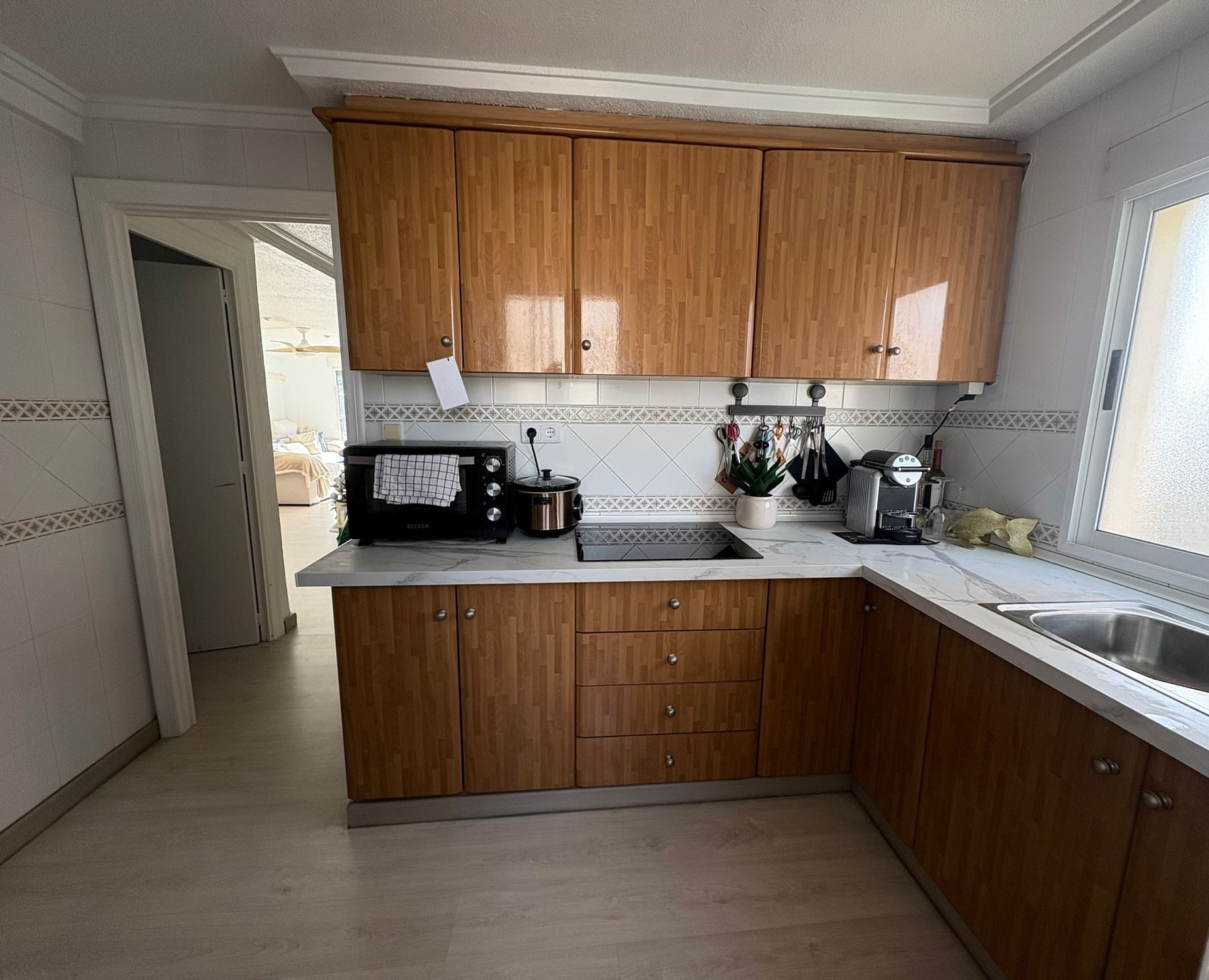 3 Bed, 1 Bath, ApartmentFor Sale, Los Arenales Del Sol, Alicante