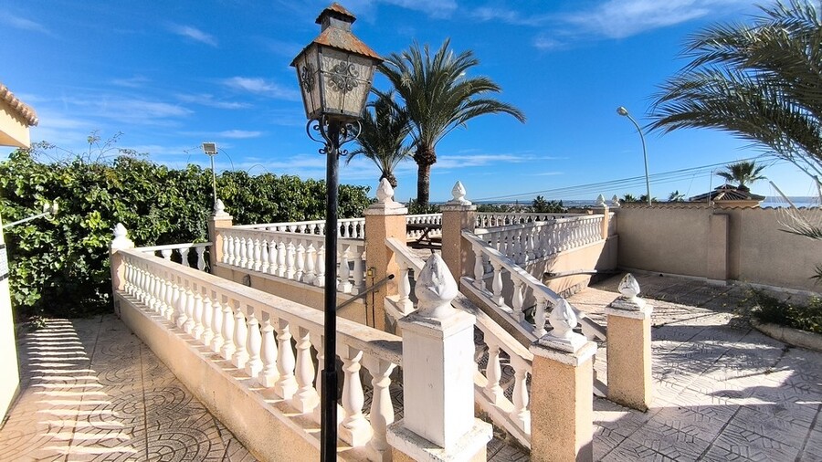 3 Bed, 2 Bath, HouseFor Sale, Ciudad Quesada, Alicante