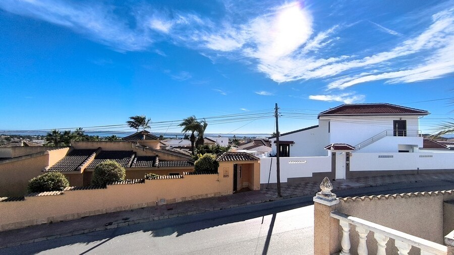 3 Bed, 2 Bath, HouseFor Sale, Ciudad Quesada, Alicante