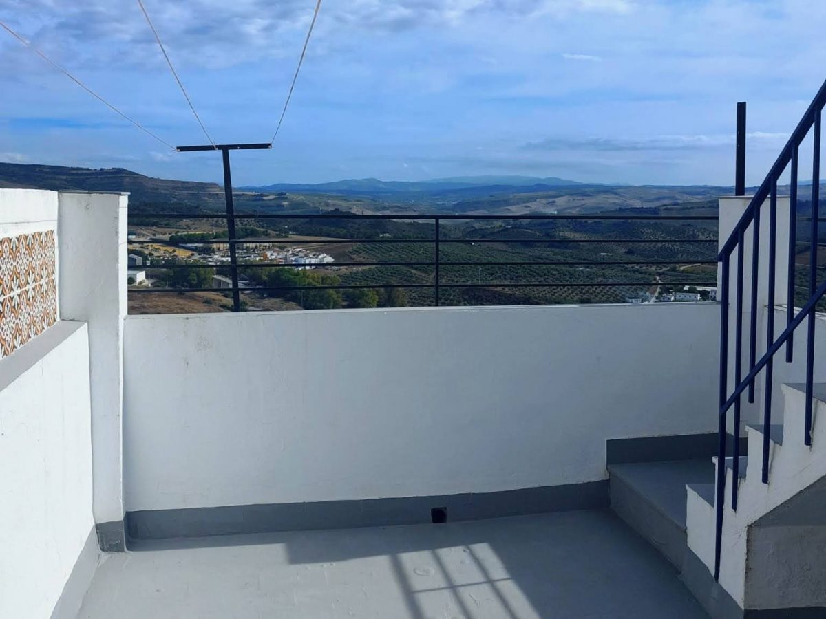2 Bed, 2 Bath, HouseFor Sale, Olvera, Andalucia