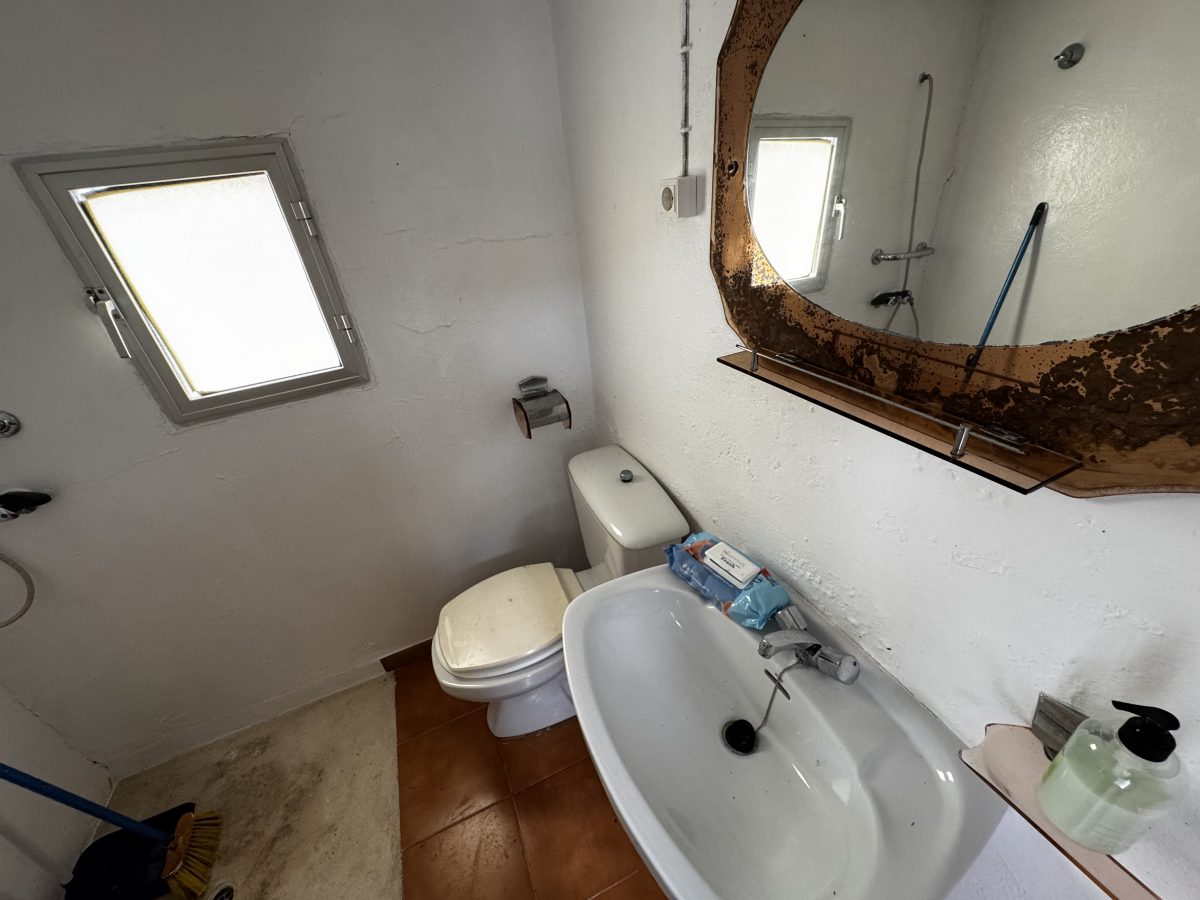 4 Bed, 2 Bath, HouseFor Sale, Montecorto, Andalucia