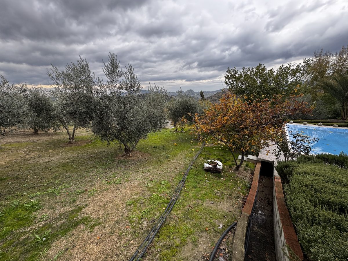 4 Bed, 2 Bath, HouseFor Sale, Olvera, Andalucia