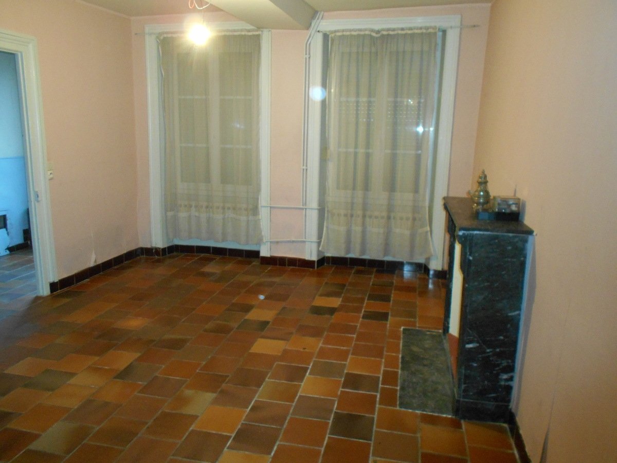 2 Bed, 1 Bath, HouseFor Sale, Pré-en-Pail-Saint-Samson, 53140