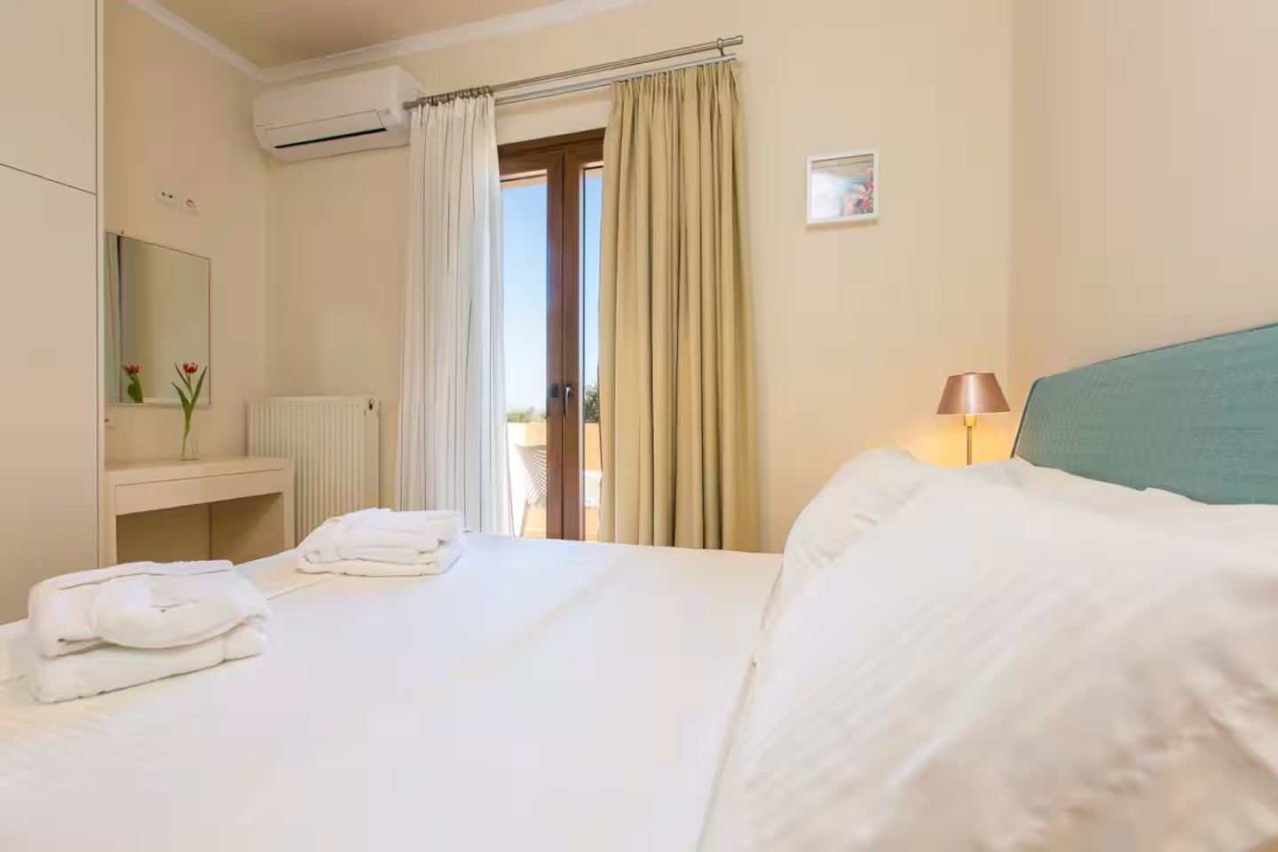 4 Bed, 2 Bath, HouseFor Sale, Rethymno, Crete, 74100