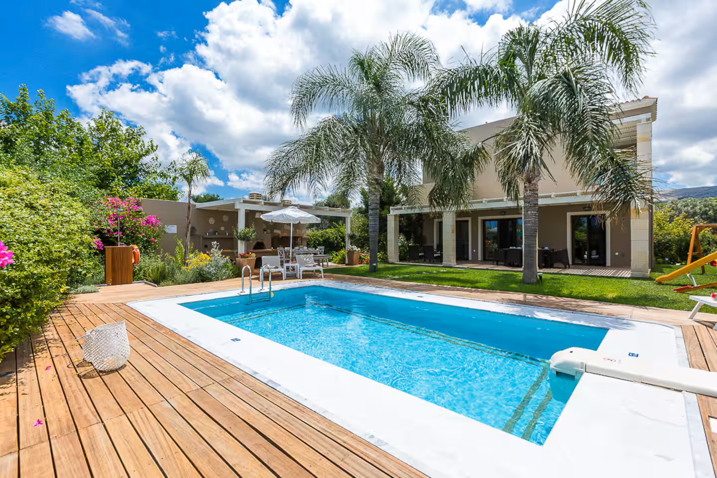 4 Bed, 2 Bath, HouseFor Sale, Rethymno, Crete, 74100