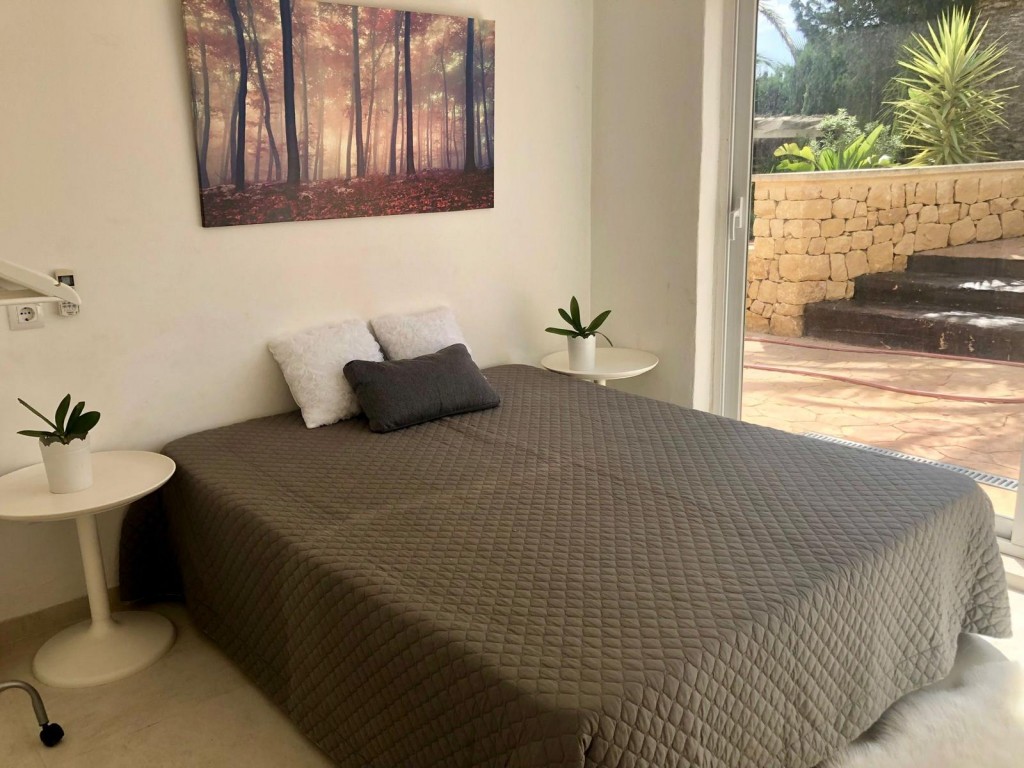 5 Bed, 3 Bath, HouseFor Sale, La Nucia, Alicante