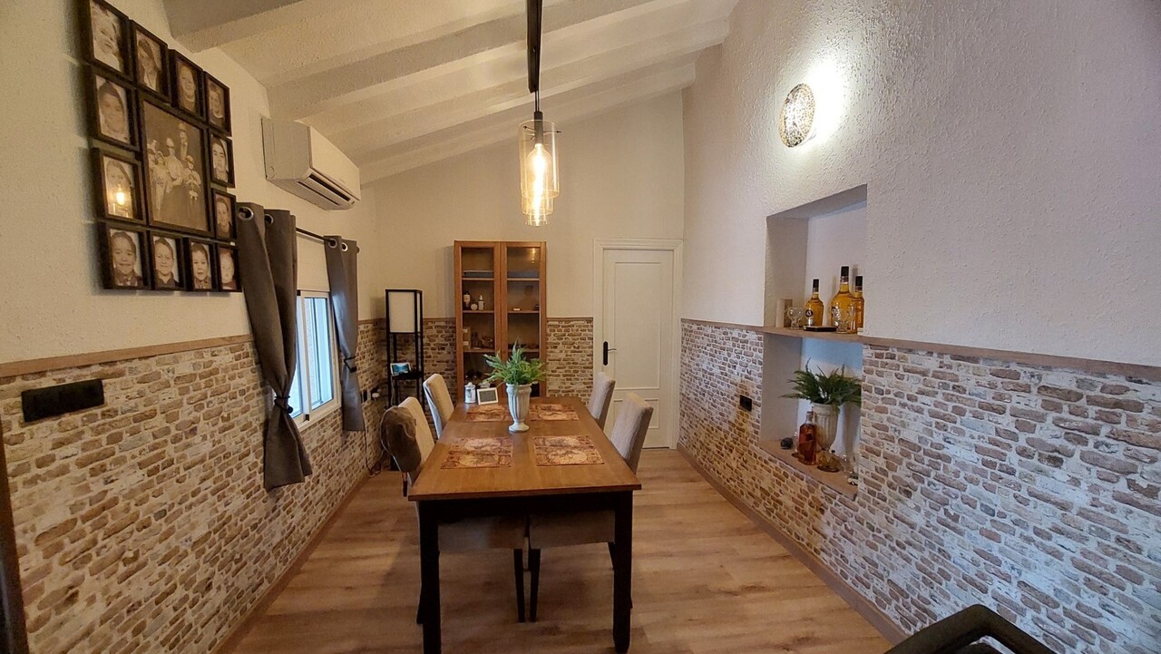 4 Bed, 2 Bath, HouseFor Sale, El Pareton, Murcia