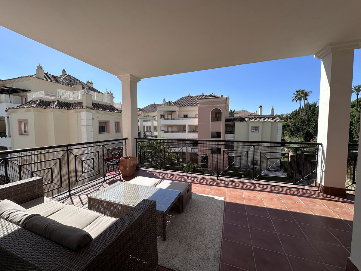 2 Bed, 2 Bath, ApartmentFor Sale, Nueva Andalucia, Malaga