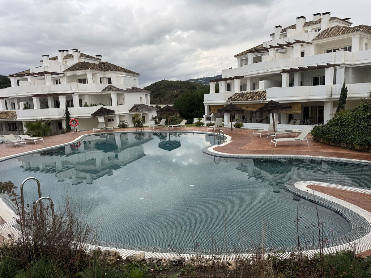 2 Bed, 2 Bath, ApartmentFor Sale, Aloha, Malaga