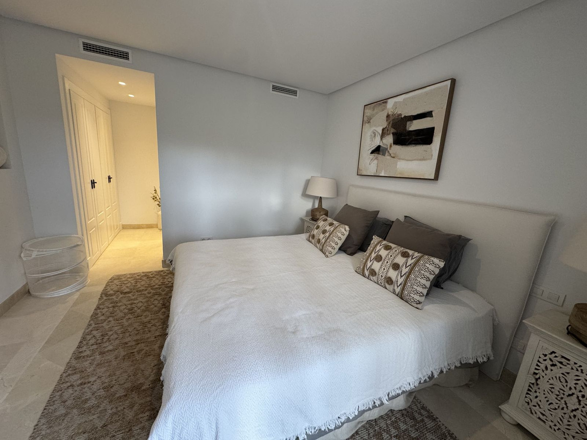 2 Bed, 2 Bath, ApartmentFor Sale, Aloha, Malaga