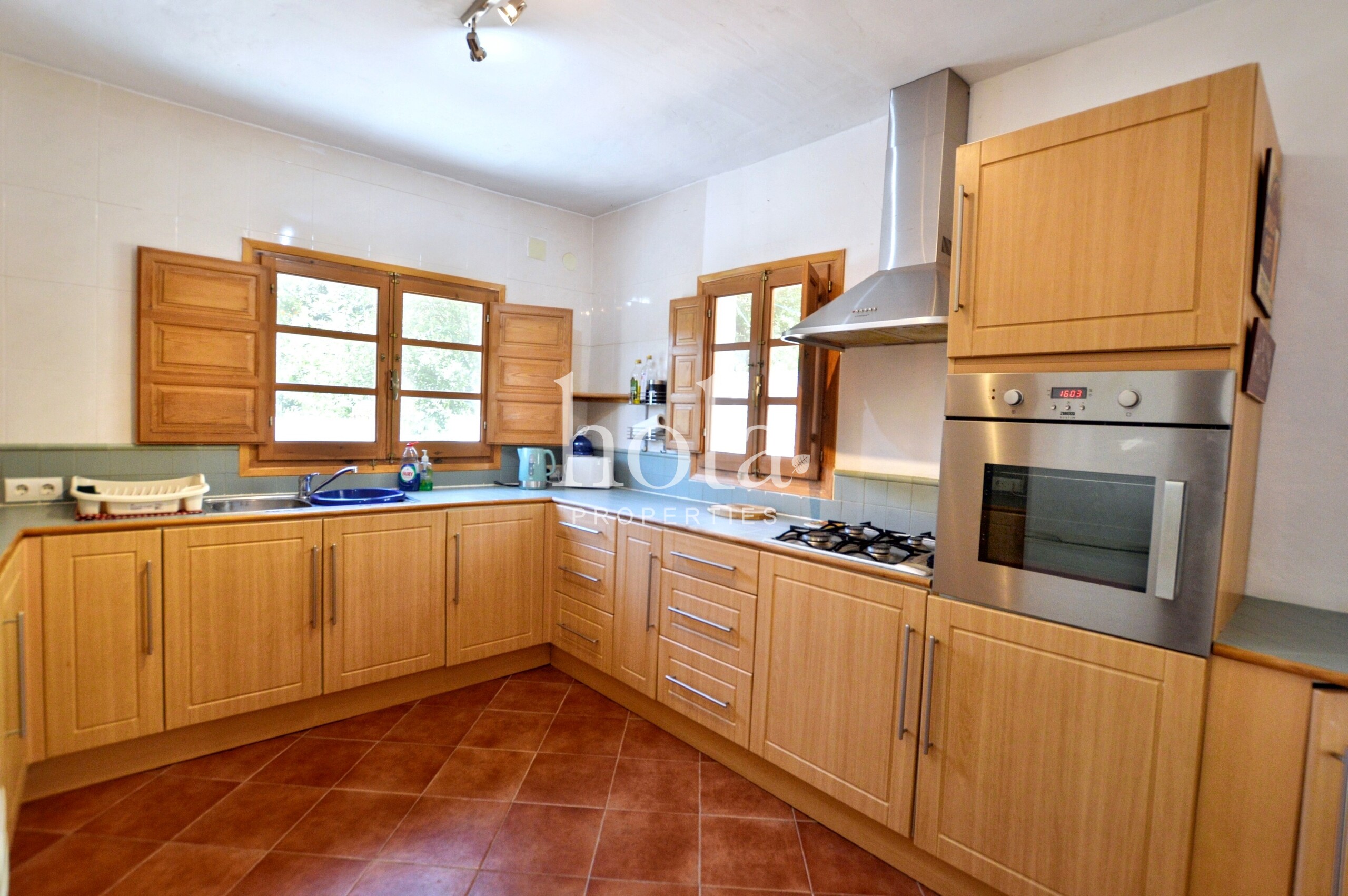 4 Bed, 3 Bath, HouseFor Sale, Lanjaron