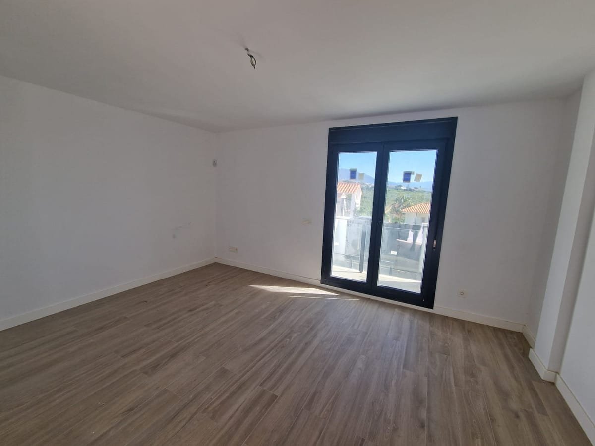 3 Bed, 3 Bath, HouseFor Sale, Manilva, Malaga