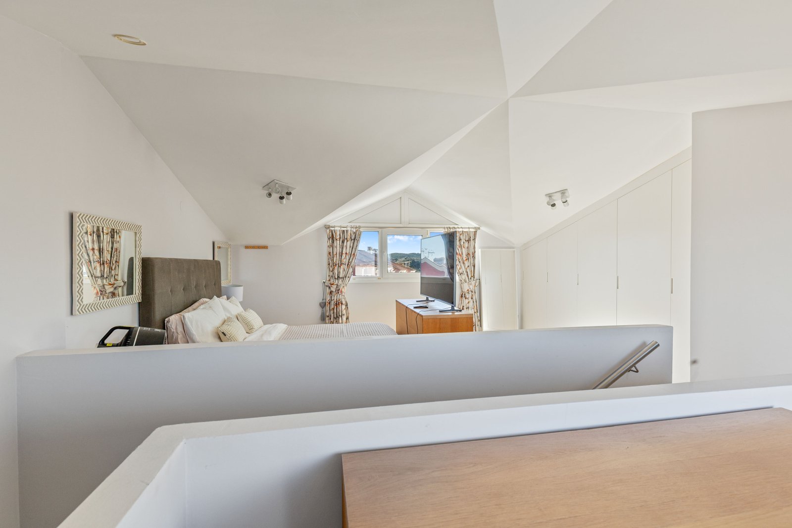 5 Bed, 3 Bath, HouseFor Sale, Manilva, Malaga