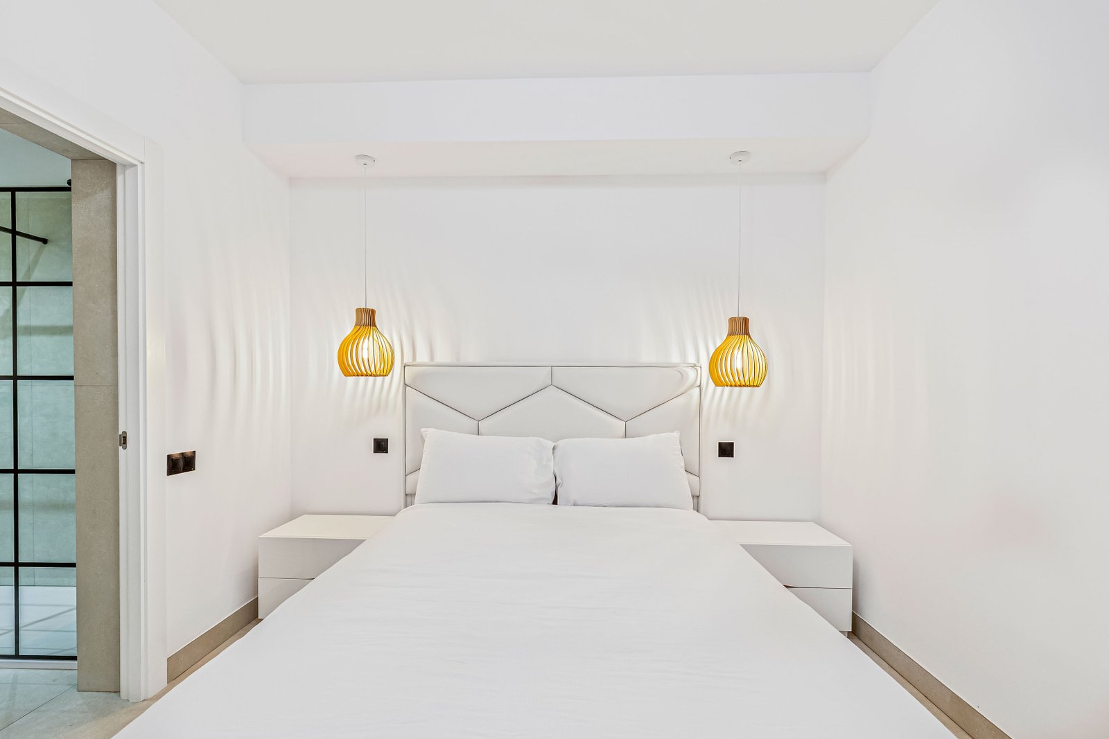 4 Bed, 3 Bath, ApartmentFor Sale, Marbella, Malaga