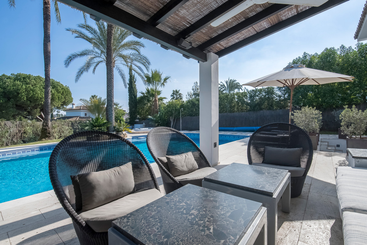 5 Bed, 6 Bath, HouseFor Sale, Nueva Andalucia, Malaga