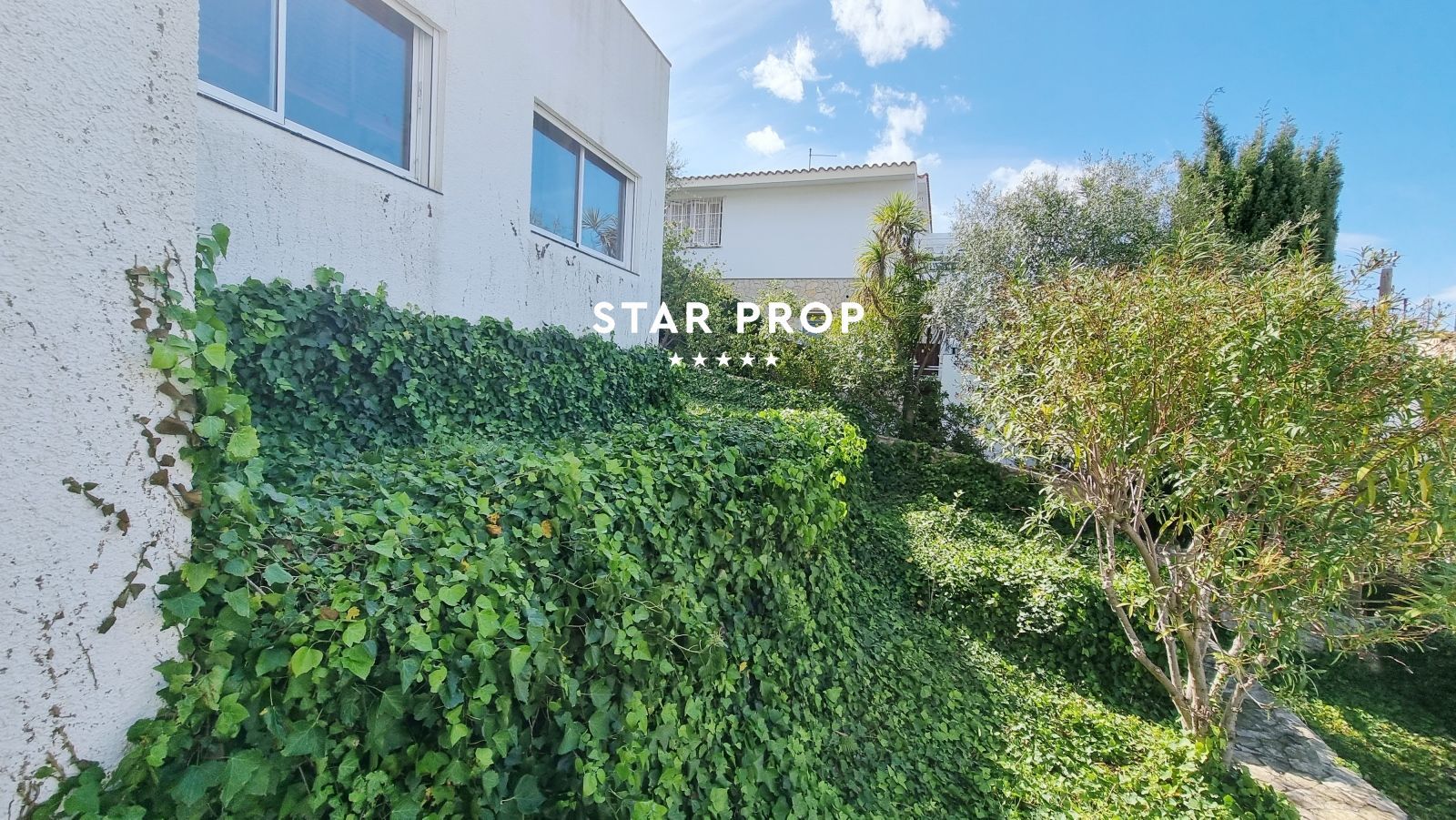 5 Bed, 3 Bath, HouseFor Sale, Llançà, Girona