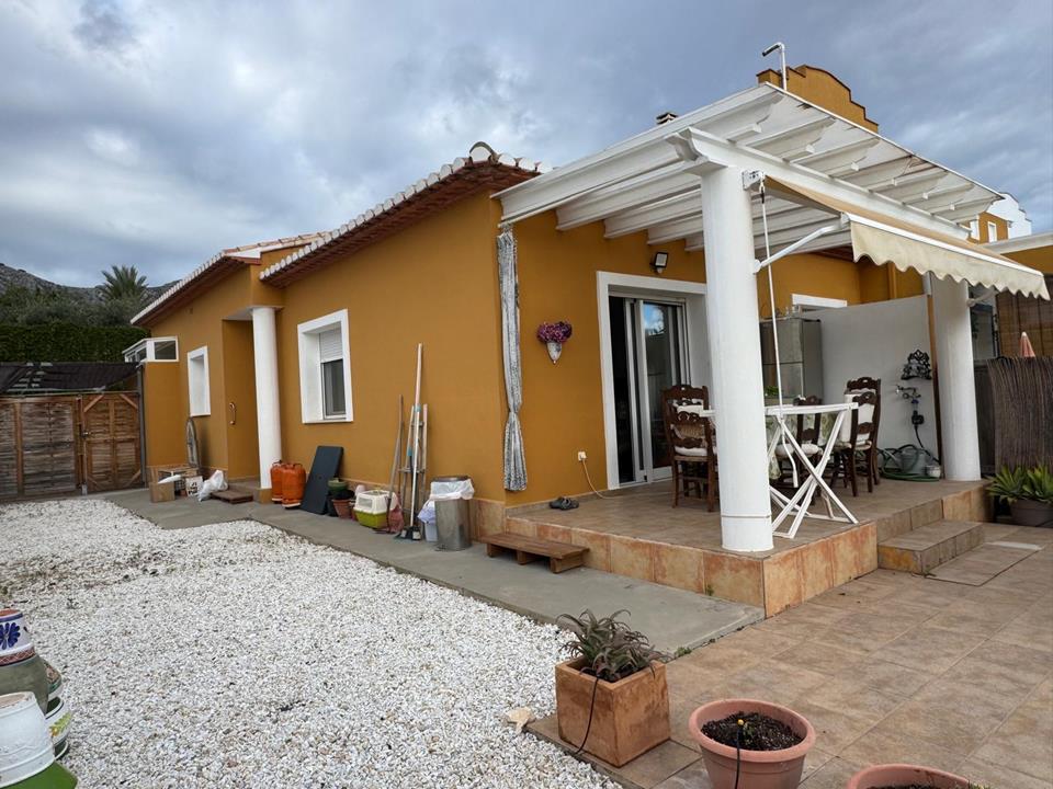 2 Bed, 1 Bath, HouseFor Sale, Beniarbeig, Alicante