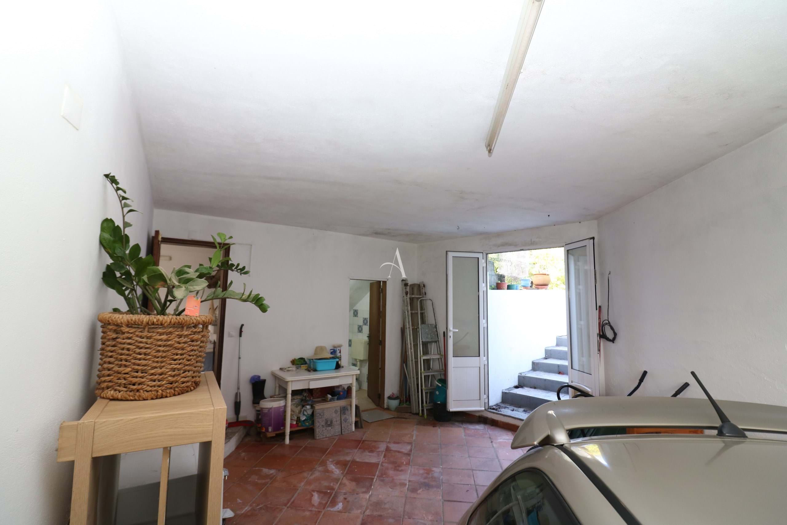 2 Bed, 1 Bath, HouseFor Sale, Sao Bras De Alportel, Faro, 8150-054