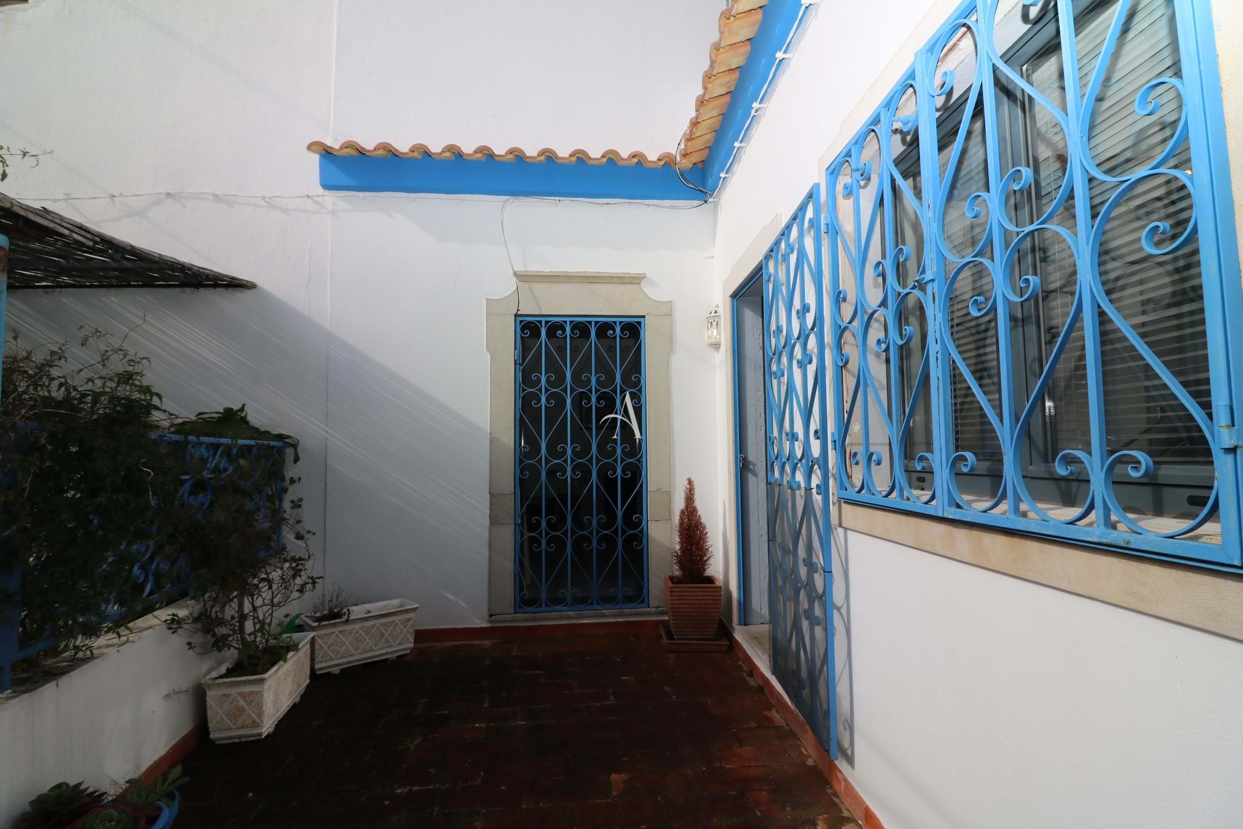 2 Bed, 1 Bath, HouseFor Sale, Sao Bras De Alportel, Faro, 8150-054