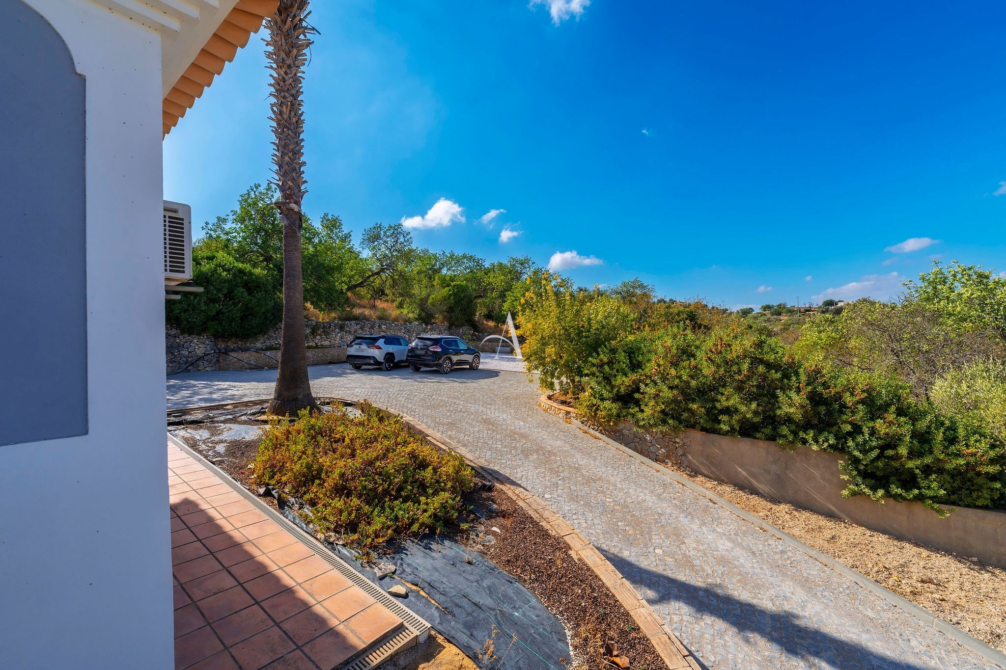 4 Bed, 3 Bath, HouseFor Sale, Loulé, Faro