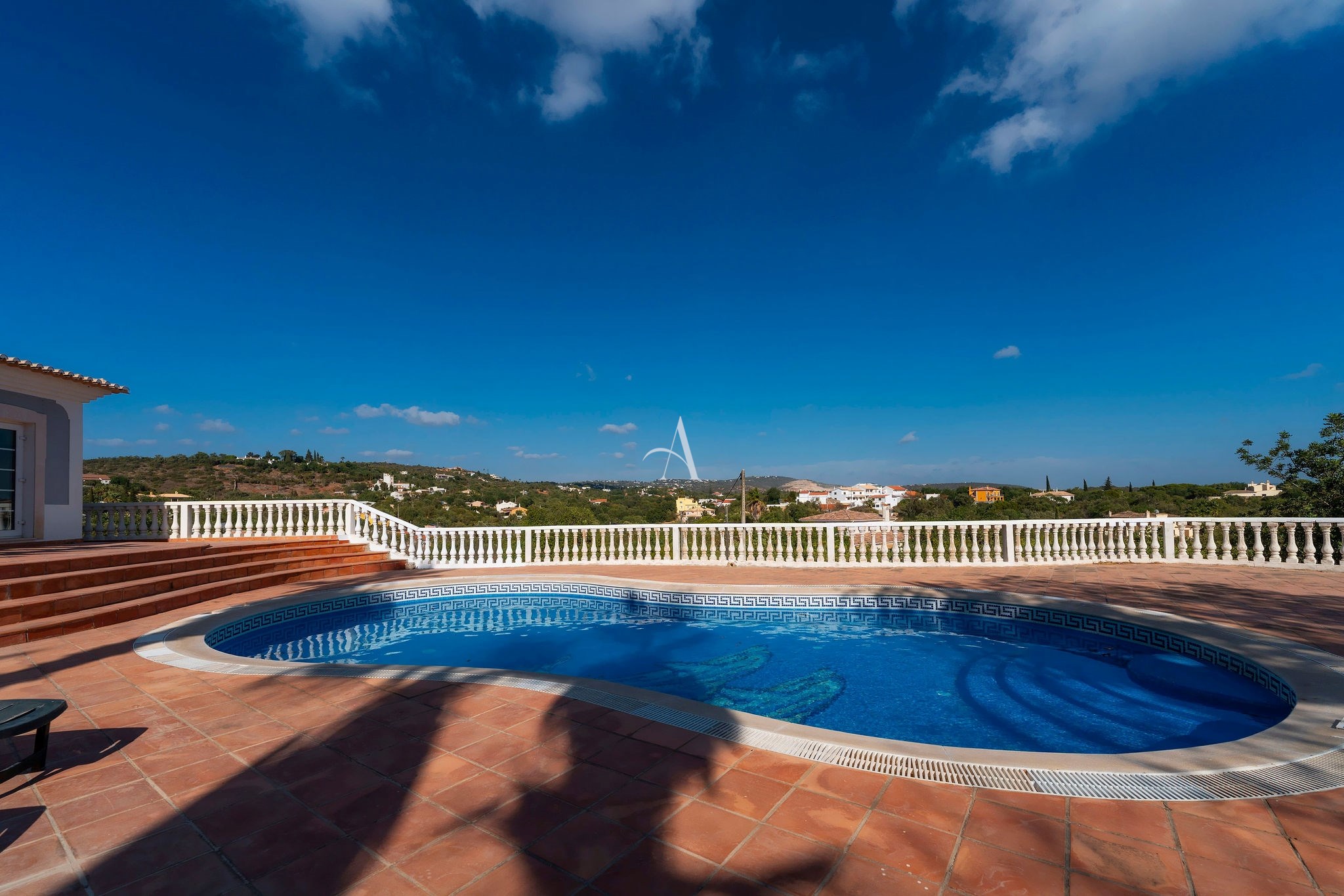 4 Bed, 3 Bath, HouseFor Sale, Loulé, Faro