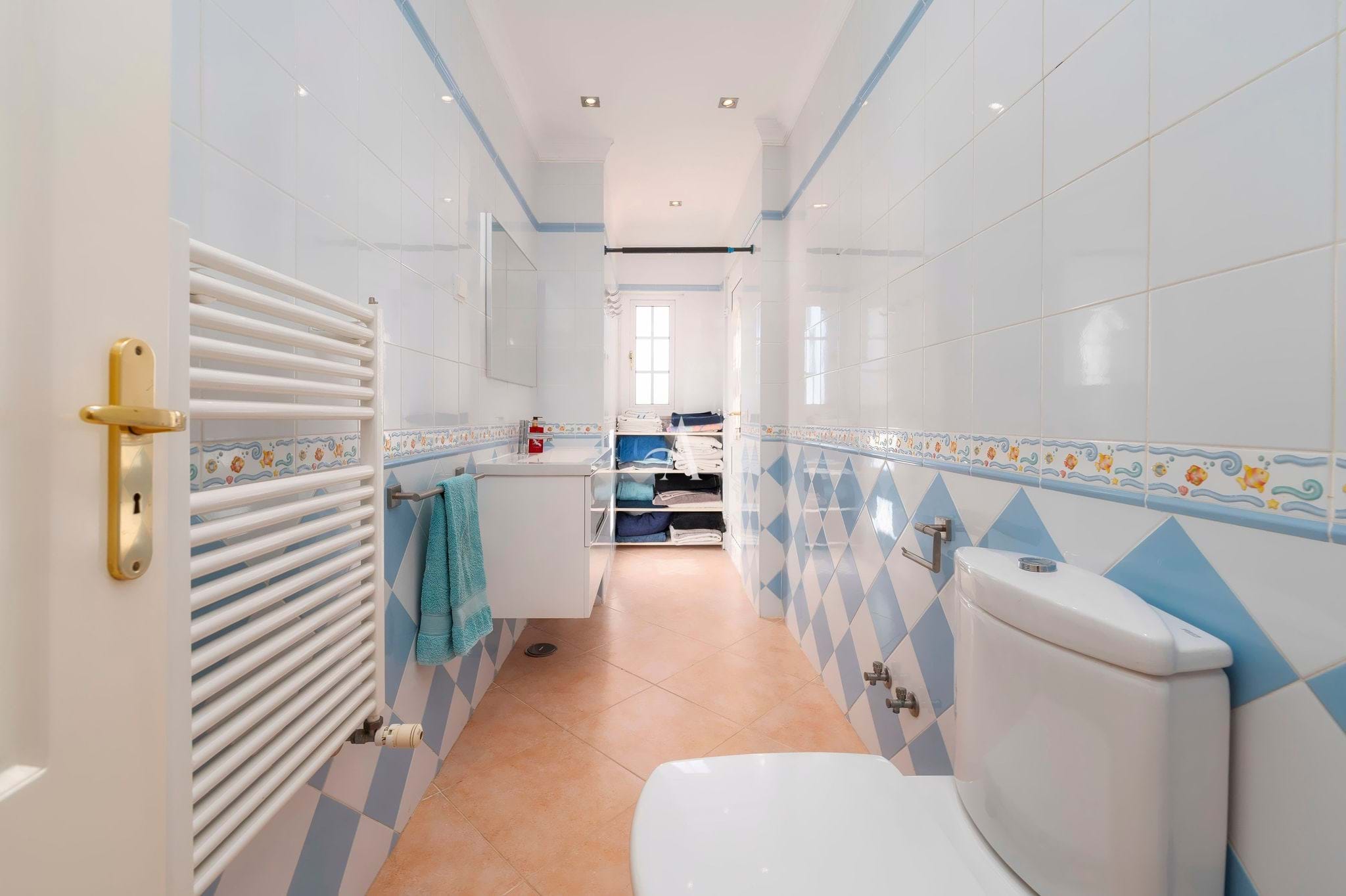 4 Bed, 3 Bath, HouseFor Sale, Loulé, Faro