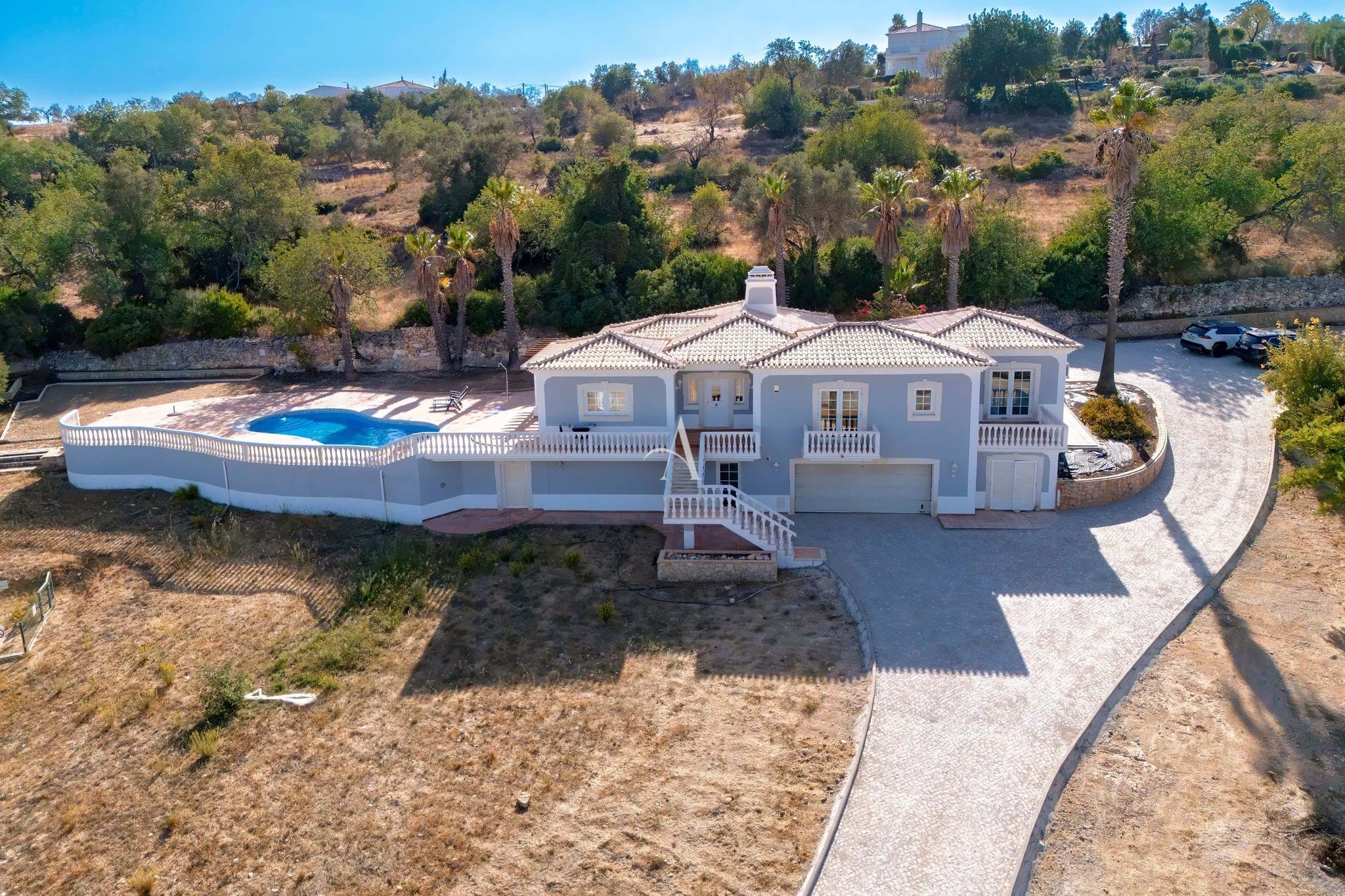 4 Bed, 3 Bath, HouseFor Sale, Loulé, Faro