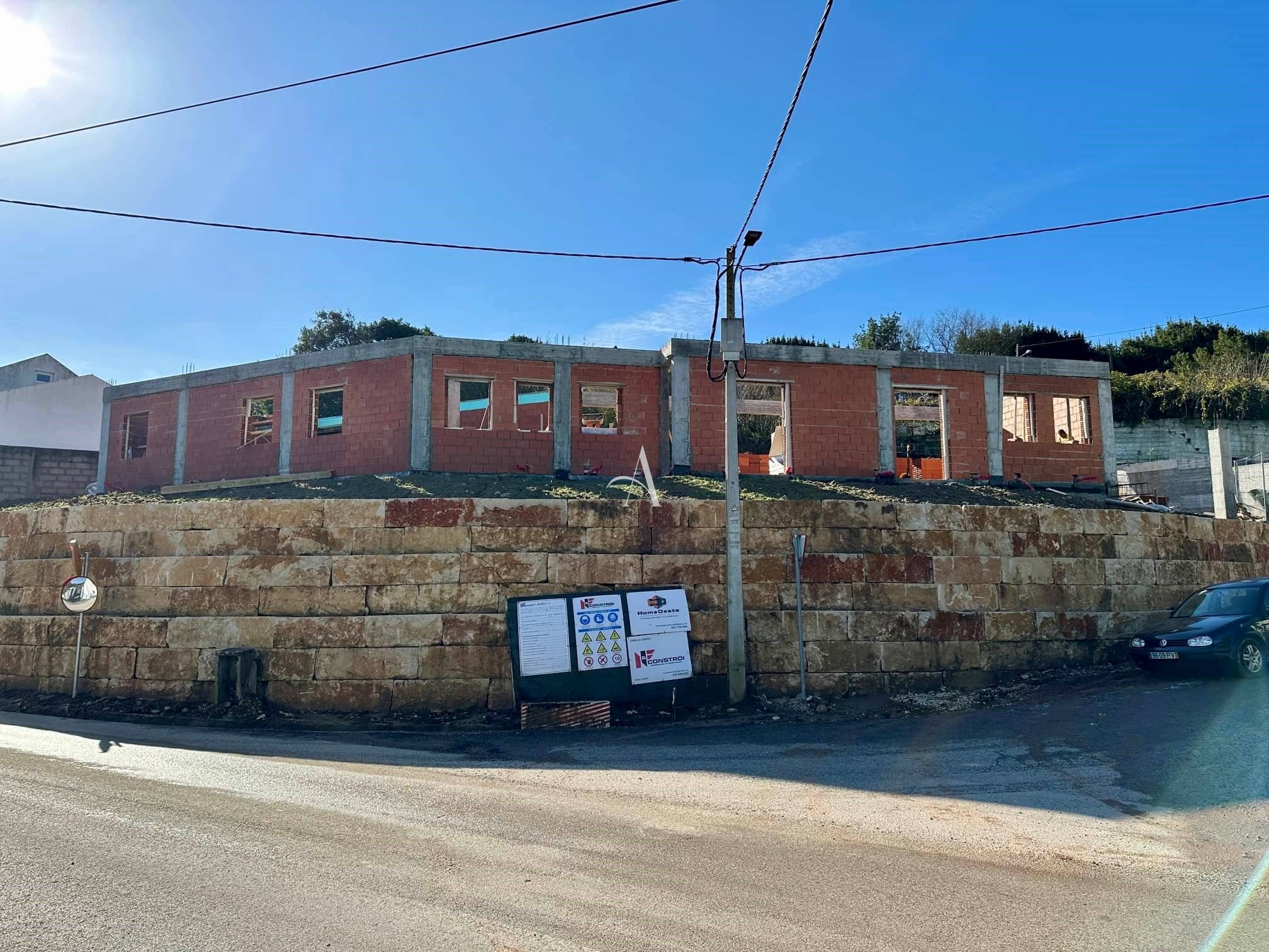 3 Bed, 4 Bath, HouseFor Sale, Caldas da Rainha, Leiria