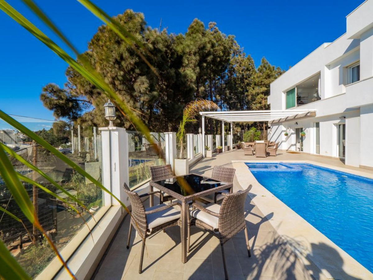 6 Bed, 7 Bath, HouseFor Sale, El Chaparral, Malaga