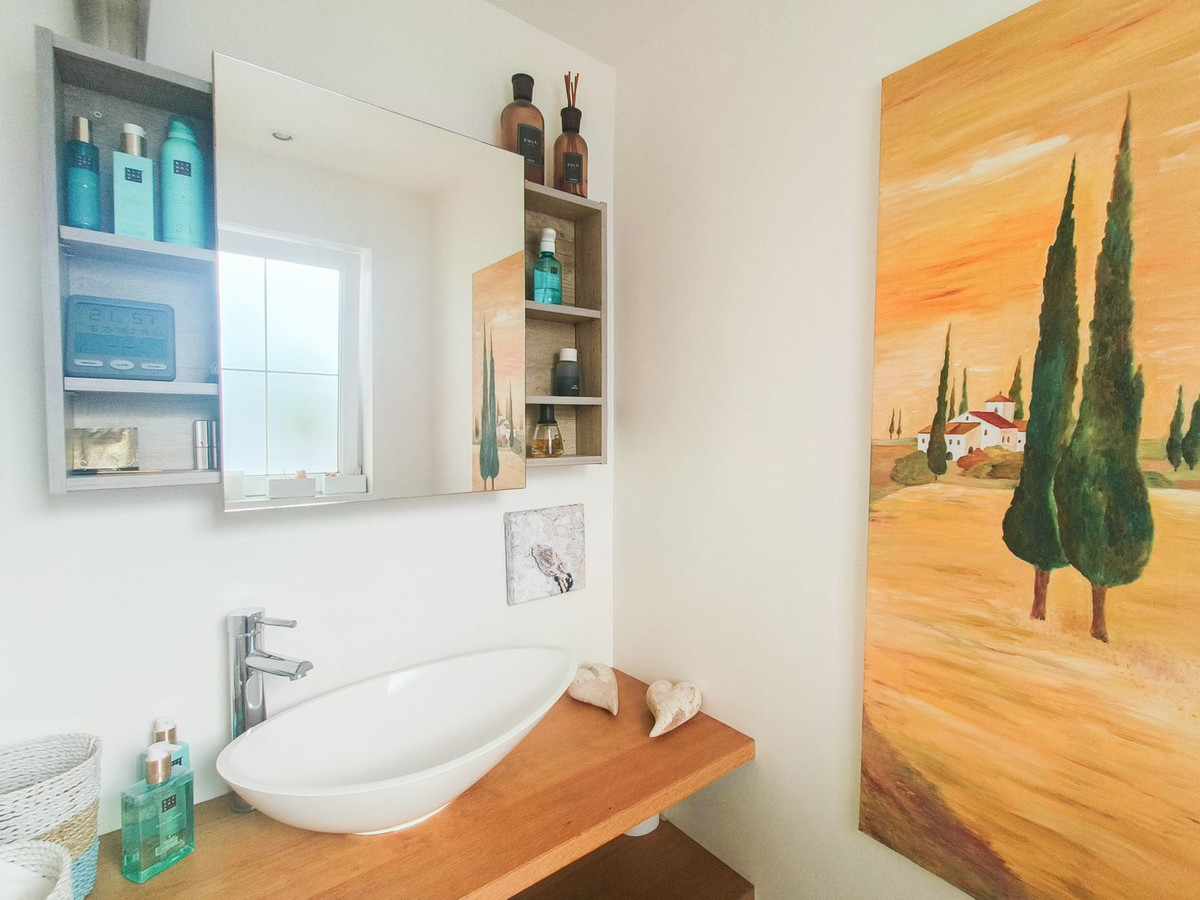 5 Bed, 4 Bath, HouseFor Sale, Riviera Del Sol, Malaga