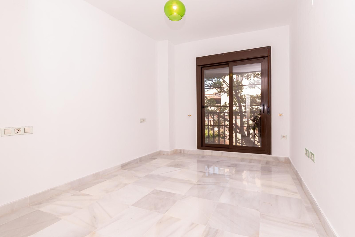4 Bed, 3 Bath, ApartmentFor Sale, Hacienda del Sol, Malaga