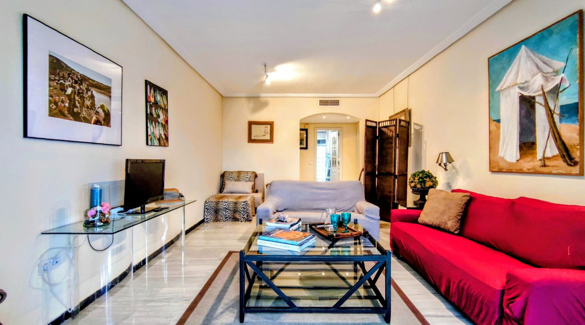 2 Bed, 2 Bath, ApartmentFor Sale, Puerto Banus, Malaga