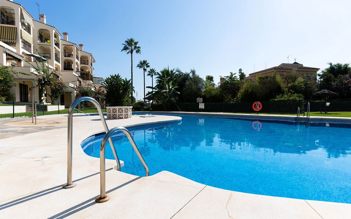 2 Bed, 1 Bath, ApartmentFor Sale, Riviera Del Sol, Malaga