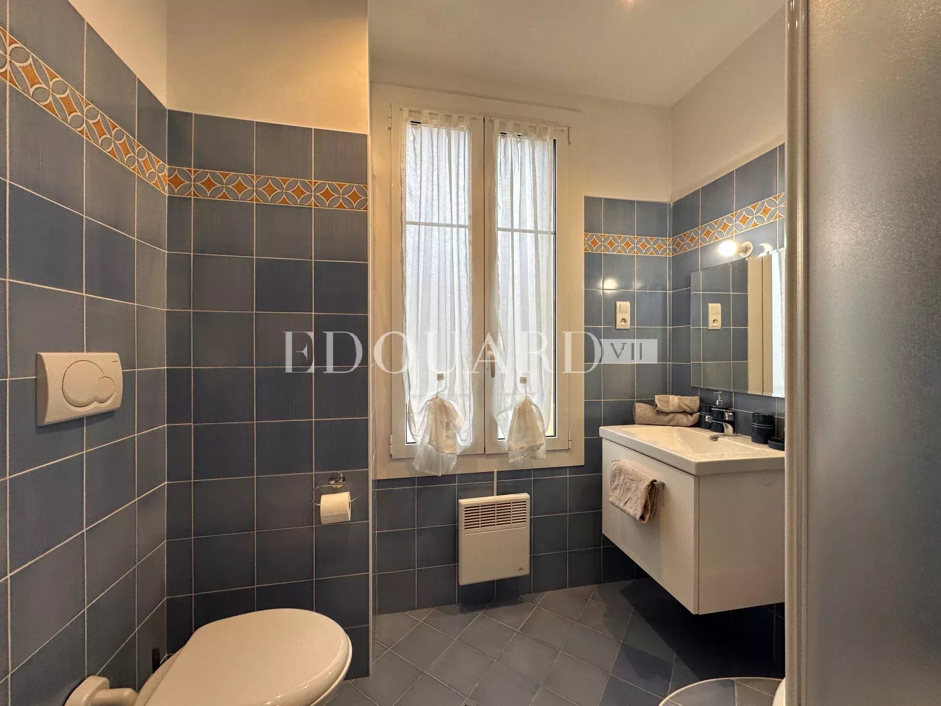 1 Bed, 1 Bath, ApartmentFor Sale, Menton, Alpes-Maritimes