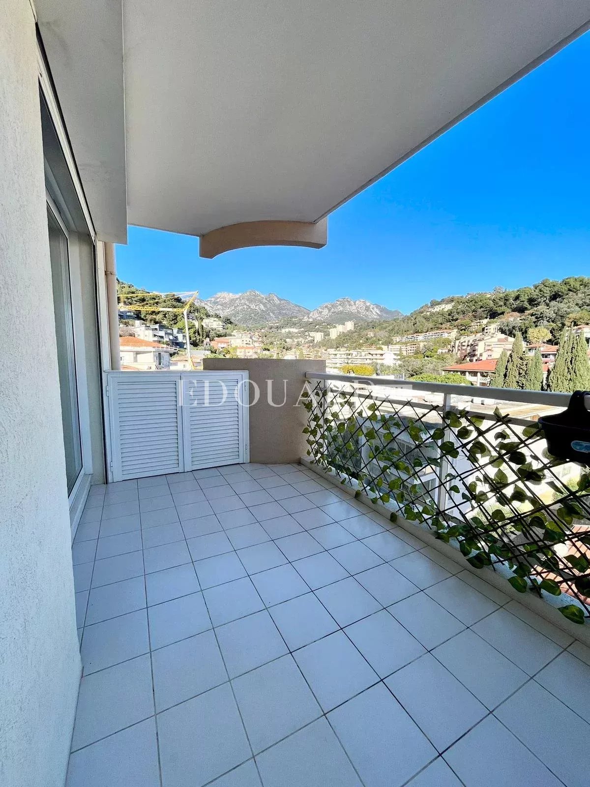 2 Bed, 1 Bath, ApartmentFor Sale, Roquebrune-Cap-Martin, Alpes-Maritimes