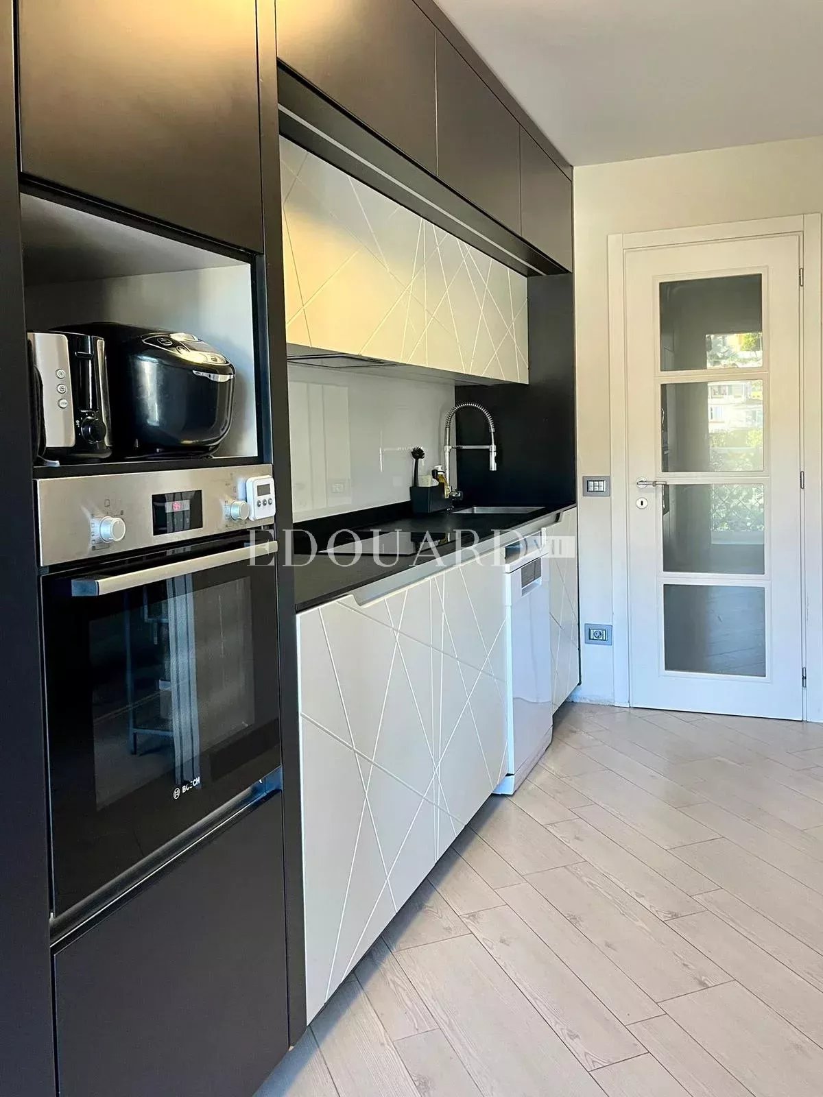 2 Bed, 1 Bath, ApartmentFor Sale, Roquebrune-Cap-Martin, Alpes-Maritimes