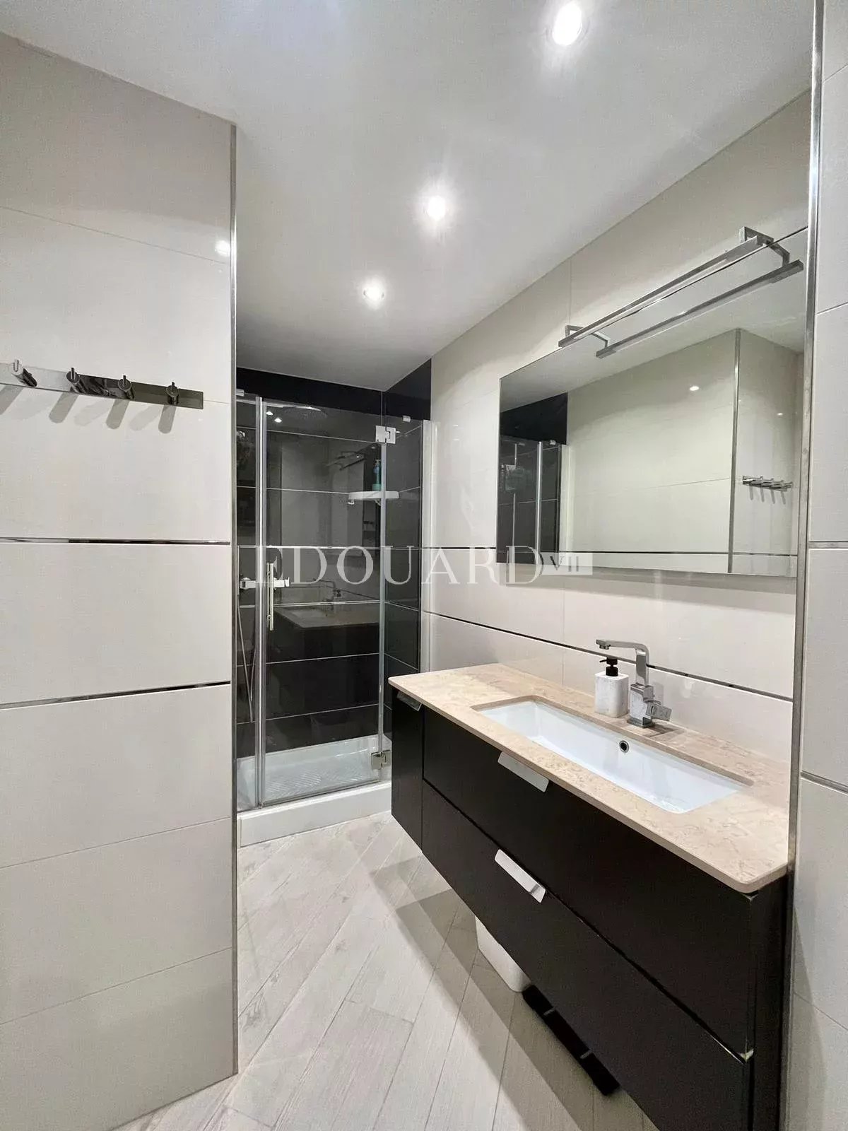 2 Bed, 1 Bath, ApartmentFor Sale, Roquebrune-Cap-Martin, Alpes-Maritimes