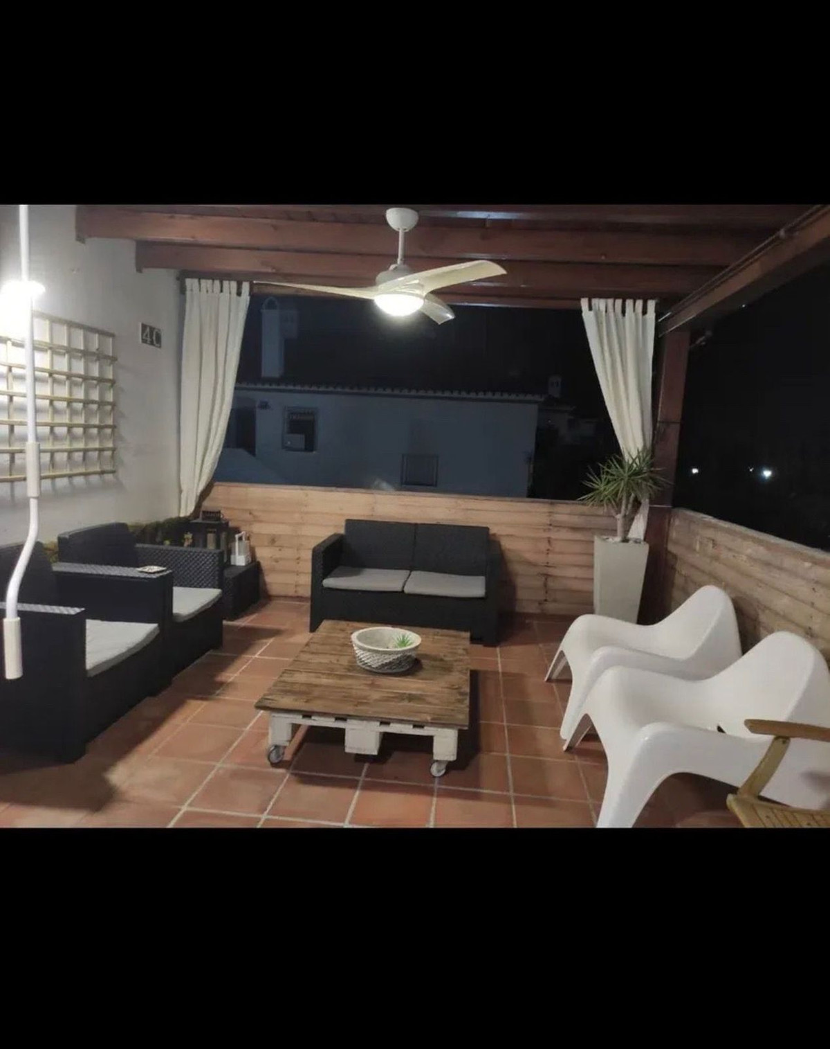 2 Bed, 2 Bath, HouseFor Sale, Estepona, Malaga