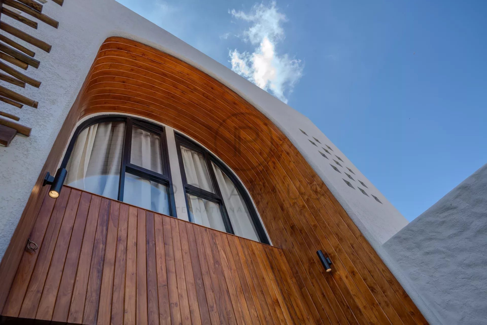 2 Bed, 2 Bath, HouseFor Sale, Berawa, Bali