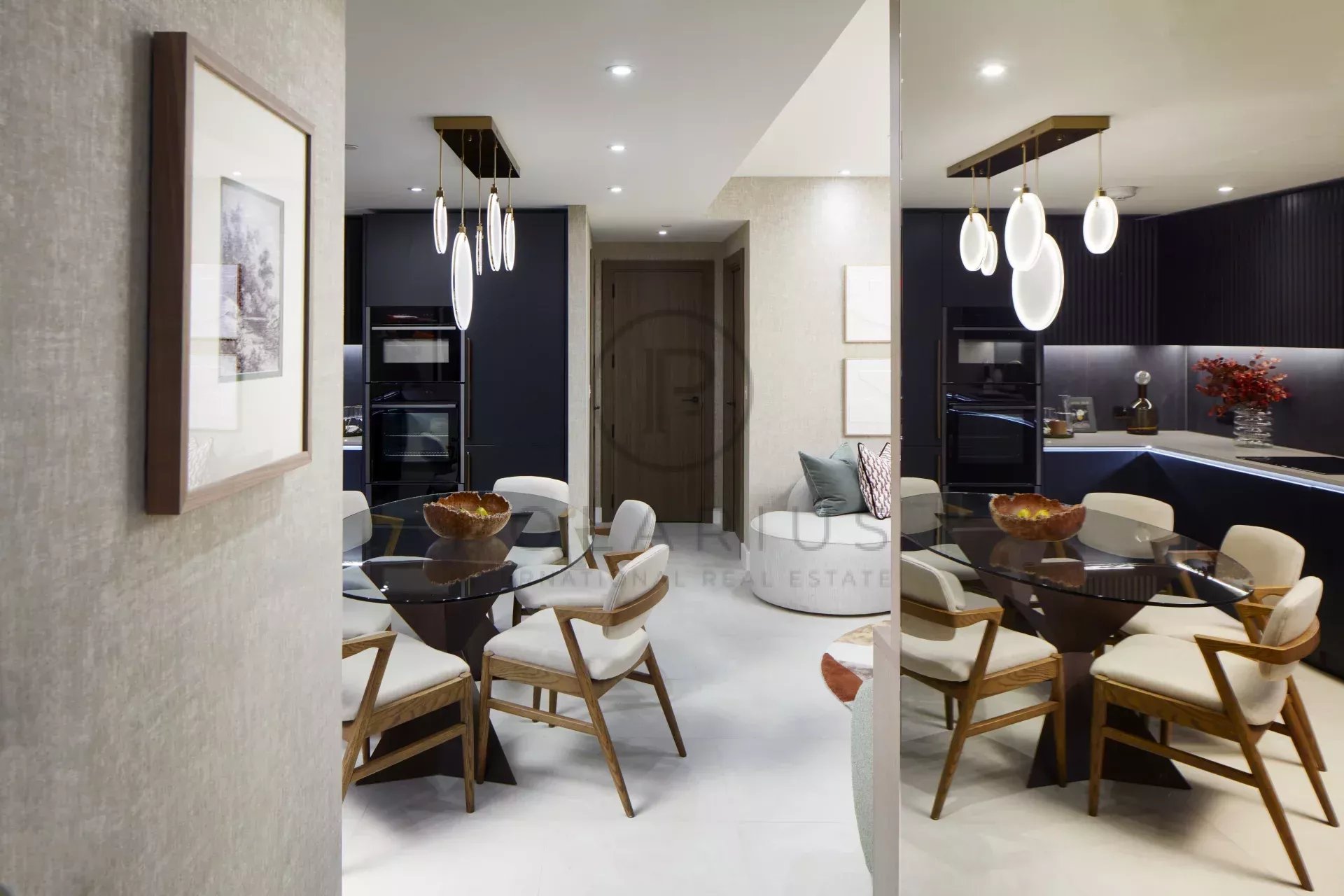 3 Bed, 2 Bath, ApartmentFor Sale, London, Greater London (city Of London)