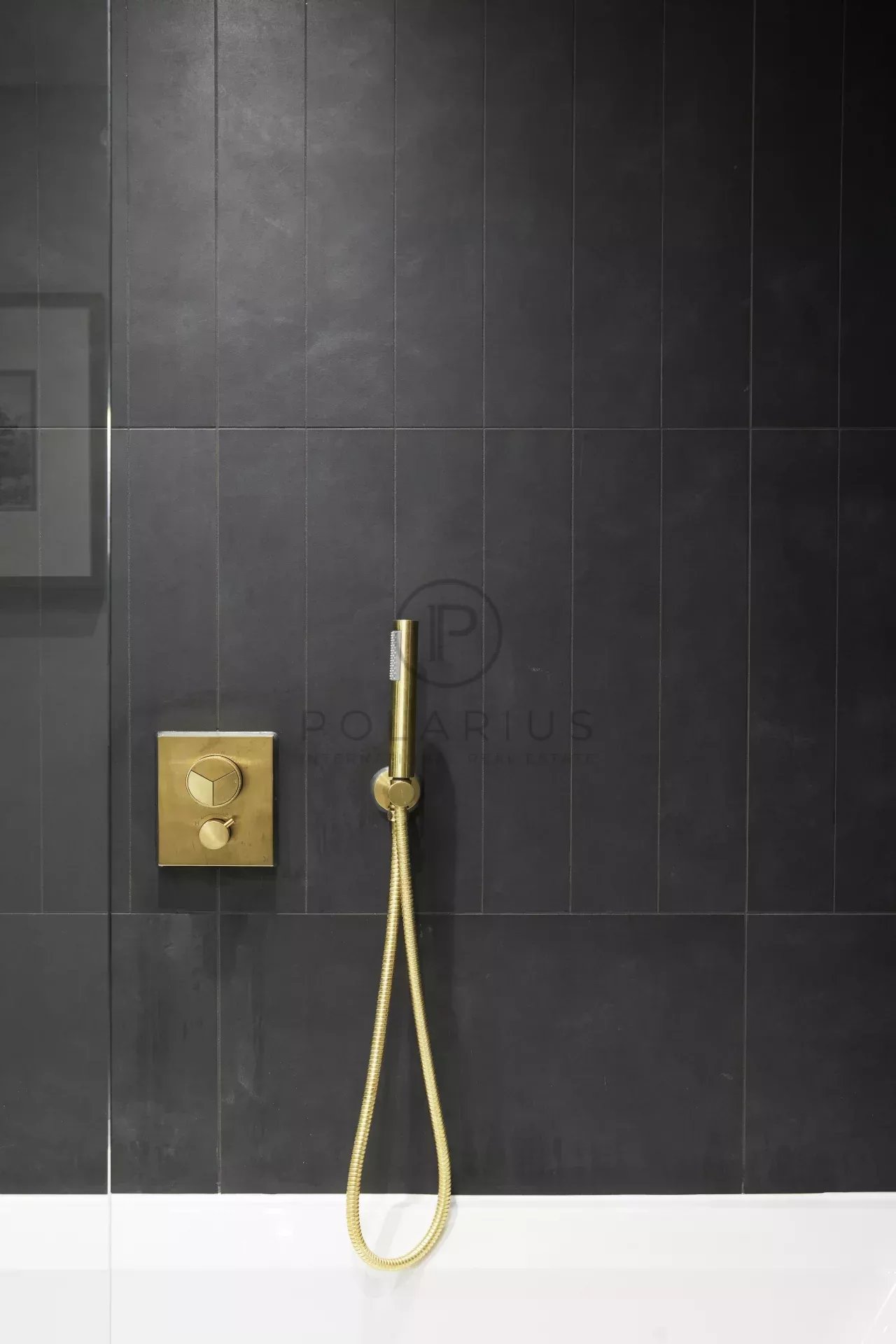 3 Bed, 2 Bath, ApartmentFor Sale, London, Greater London (city Of London)