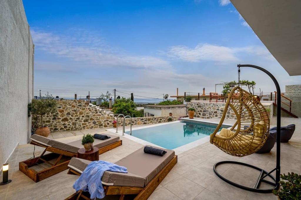 2 Bed, 3 Bath, HouseFor Sale, Heraklion, Crete