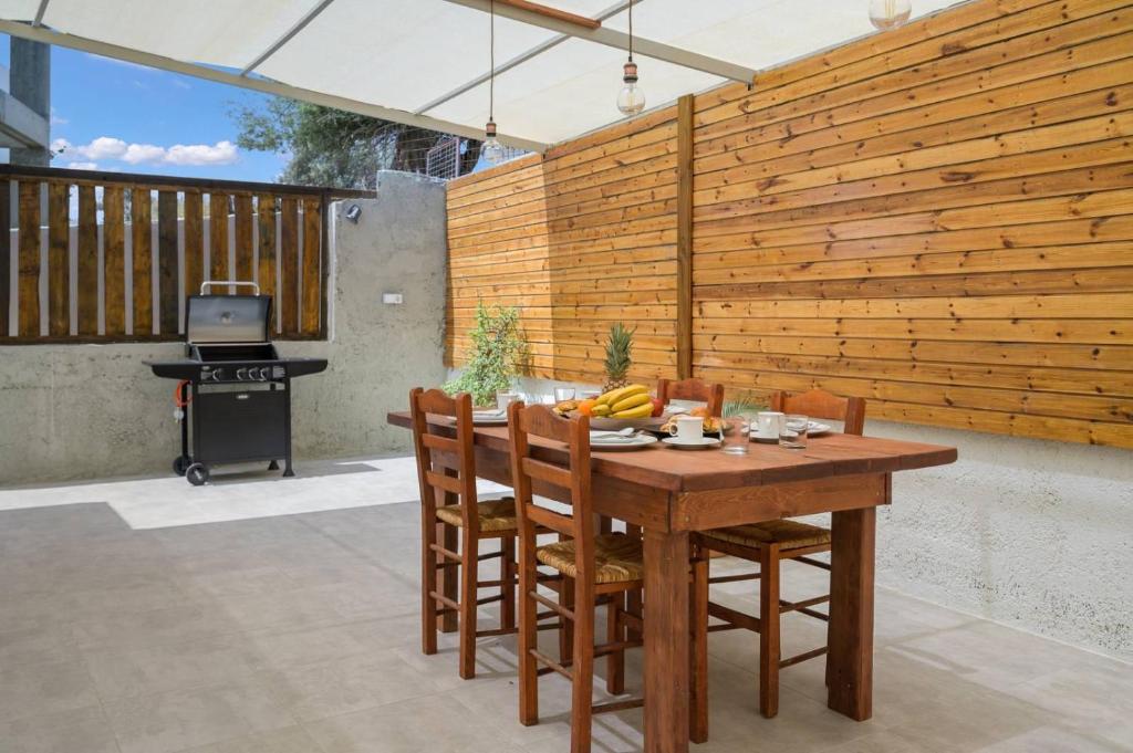 2 Bed, 3 Bath, HouseFor Sale, Heraklion, Crete