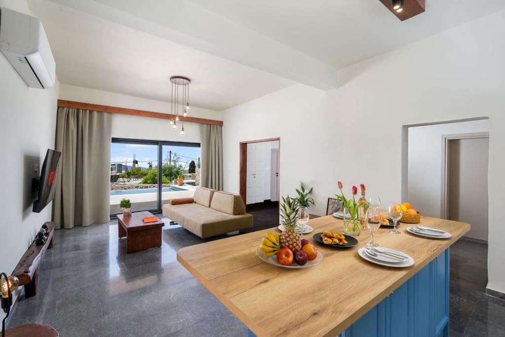 2 Bed, 3 Bath, HouseFor Sale, Heraklion, Crete