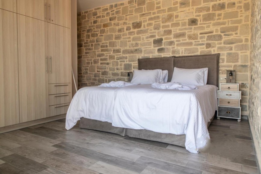 2 Bed, 2 Bath, HouseFor Sale, Heraklion, Crete