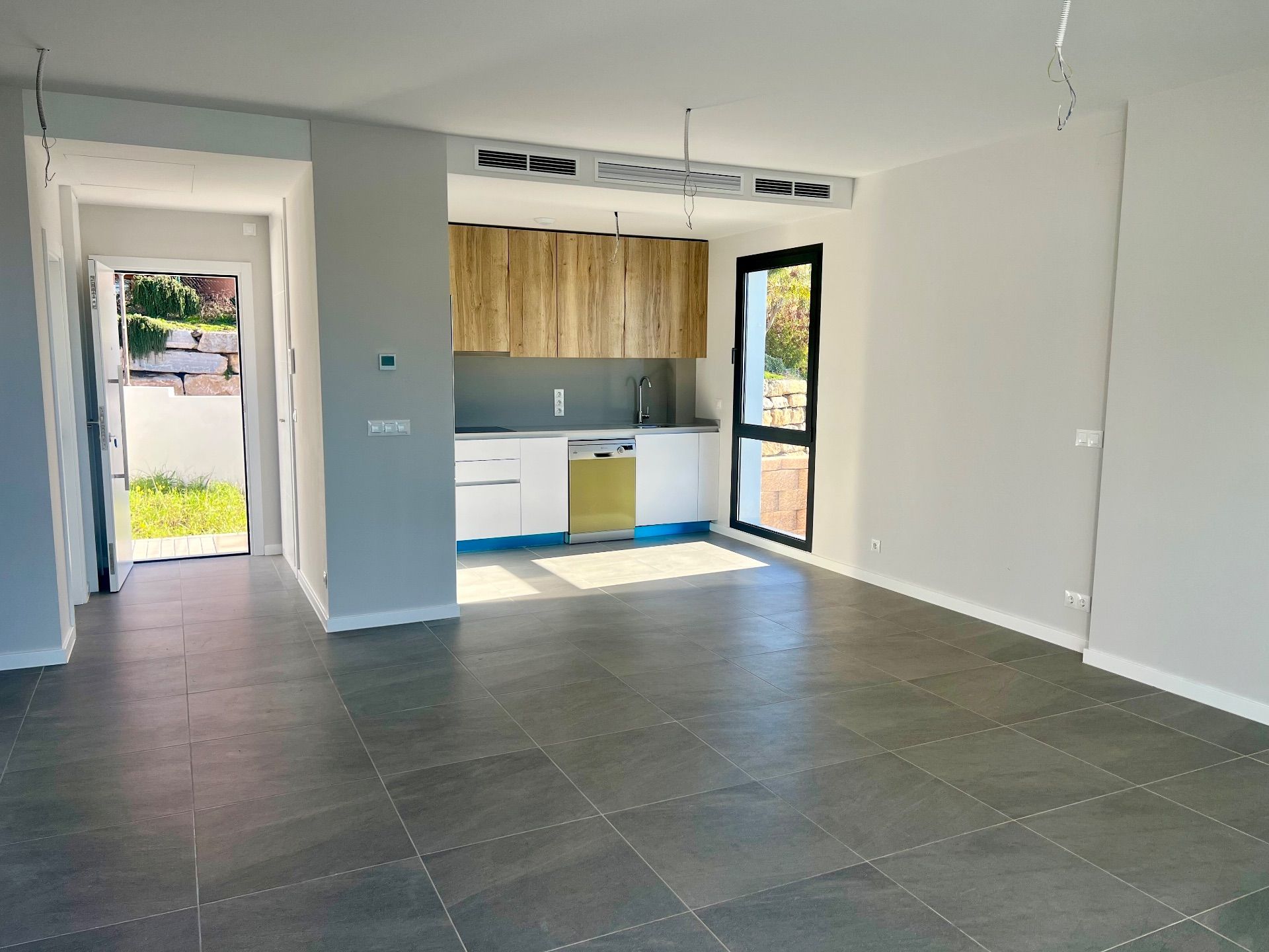 3 Bed, 2 Bath, HouseFor Sale, Mijas Costa, Malaga, 29649