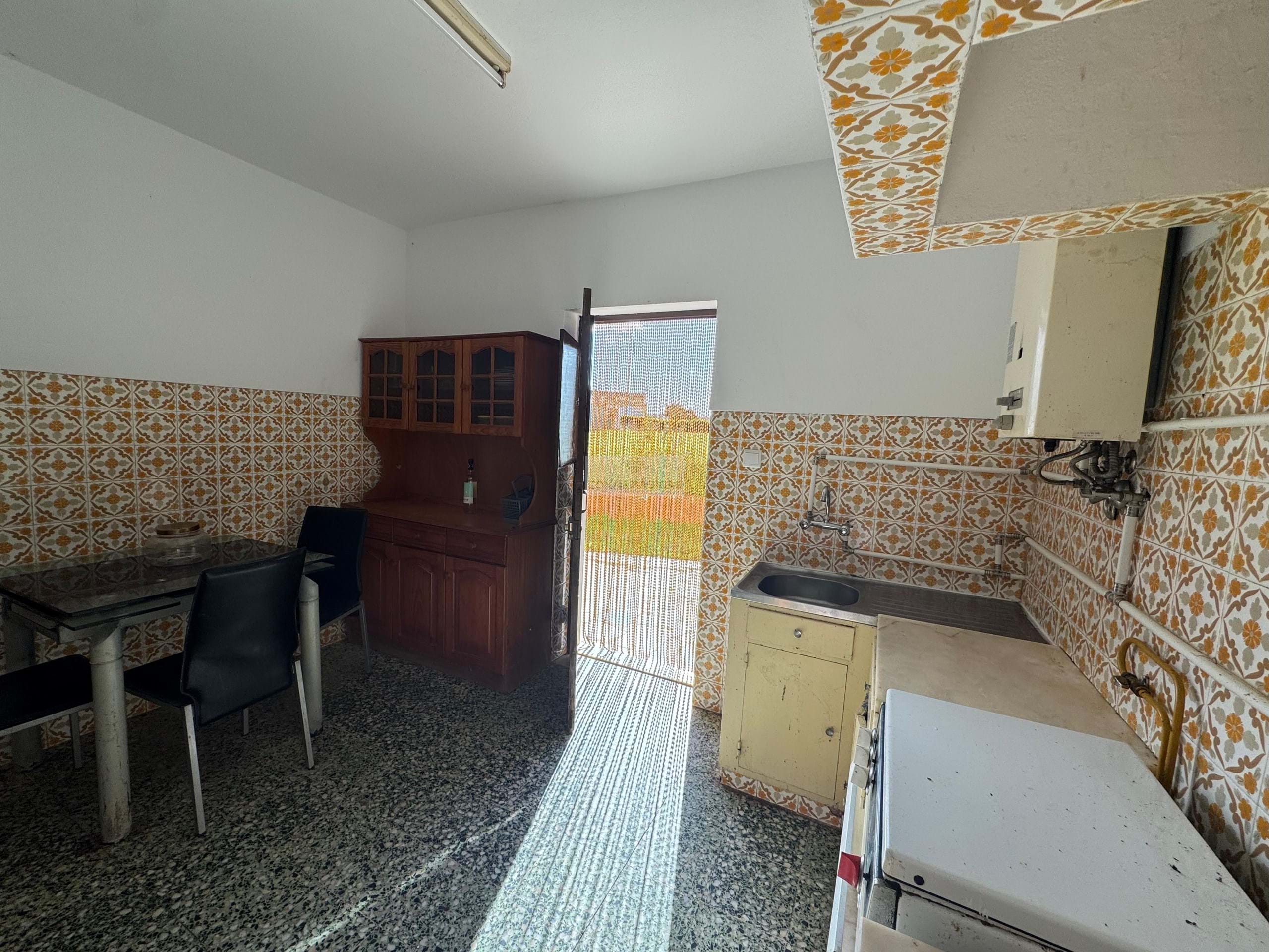 4 Bed, 2 Bath, HouseFor Sale, Lagos, Faro, 8600-252