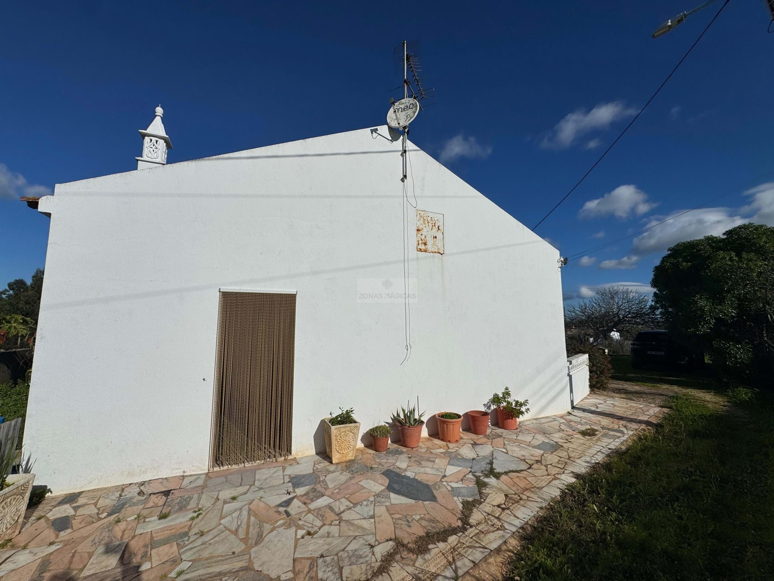 4 Bed, 2 Bath, HouseFor Sale, Lagos, Faro, 8600-252