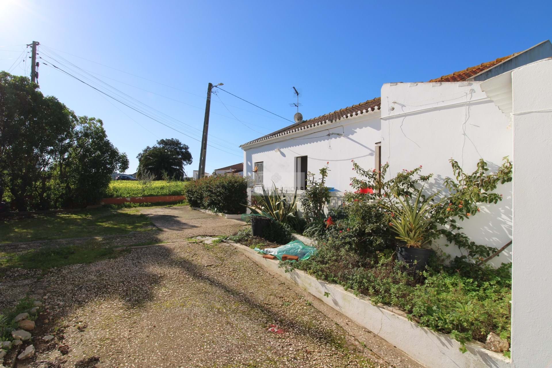 4 Bed, 2 Bath, HouseFor Sale, Lagos, Faro, 8600-252